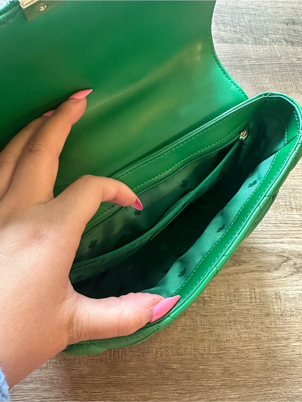 Green Quilted Kate Spade Shoulder Bag with Gold Hardware - Picture 3 of 4
